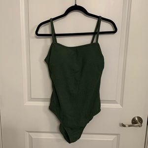 Women’s Textured Mini Pucker Square Neck High Coverage One Piece Swimsuit